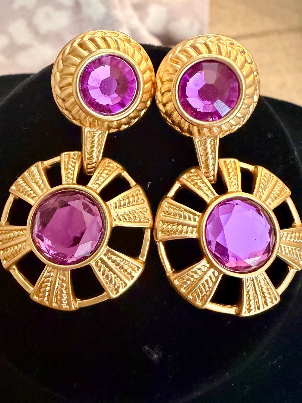 Vintage Robert Rose Museum Gold Purple Crystal Roman Dangle Disc Earrings - Post - Picture 3 of 11
